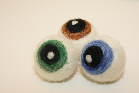 needle felted eyeballs | Tally's Treasury